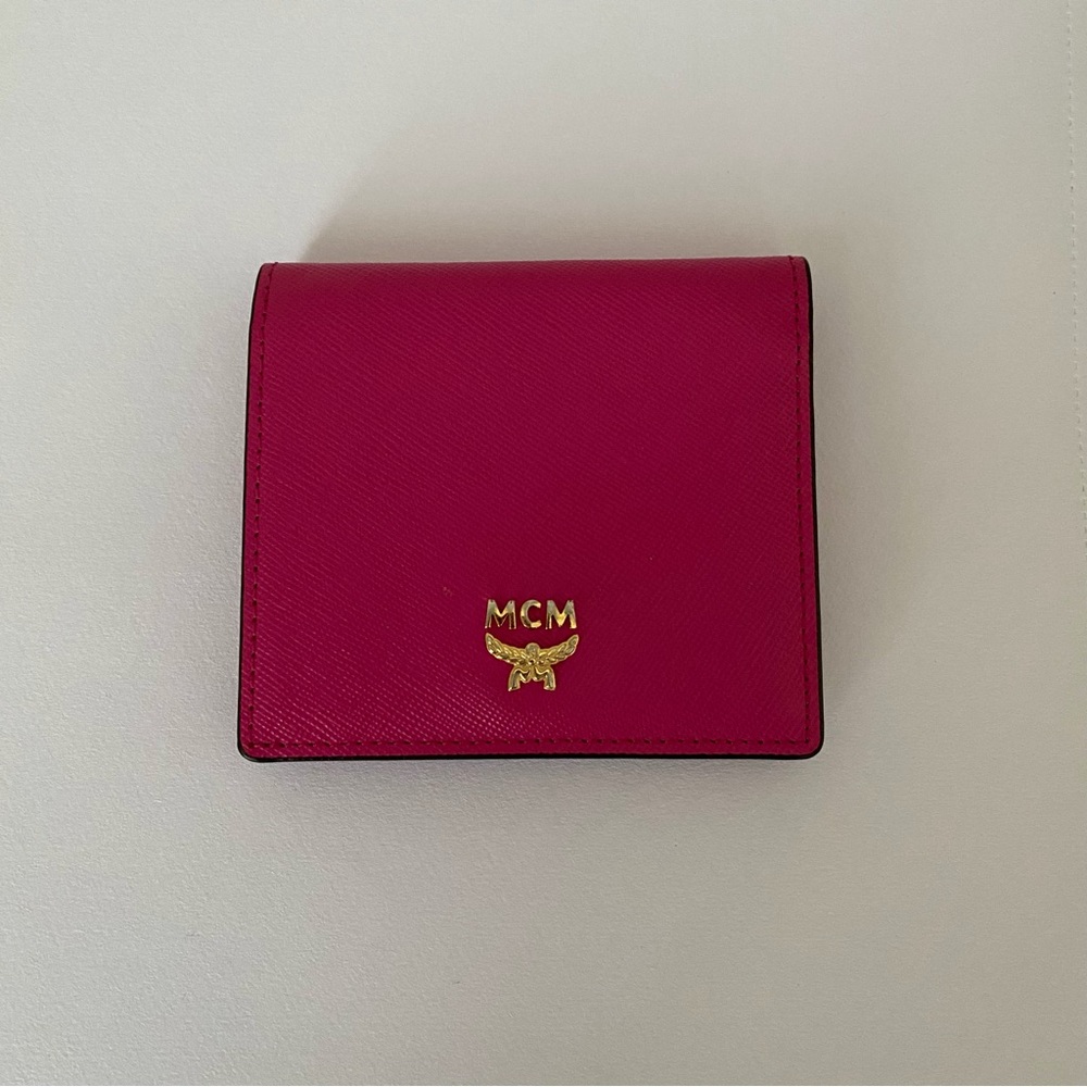 MCM Hot Pink Scratch-resistant Saffiano Leather Bi-fold Compact Wallet